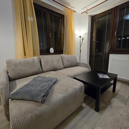 Tatrystay Apartment Granit 104 ตาตรันสกา ลอมนีจา ภายนอก รูปภาพ